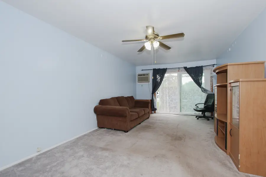 804 E Old Willow Road #105, Prospect Heights, IL 60070 - #2