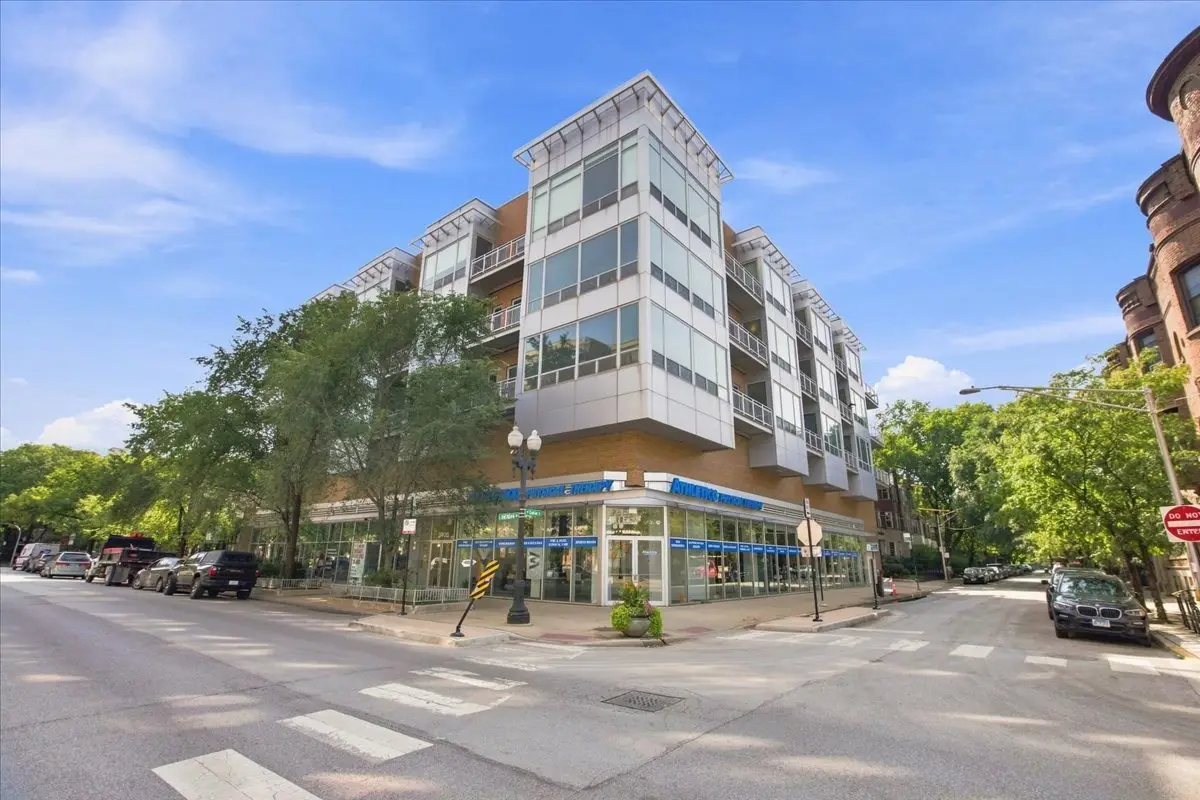 3920 N Sheridan Road #504, Chicago, IL 60613 - #1