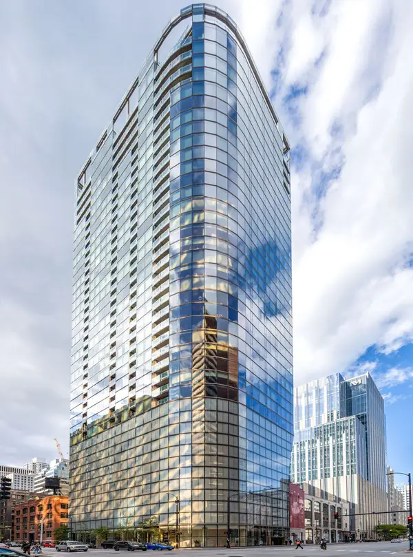 600 N Fairbanks Court #1905, Chicago, IL 60611