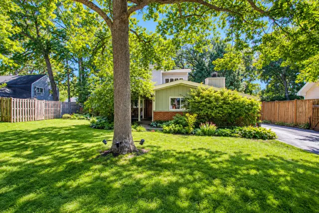 305 Dunbar Road, Mundelein, IL 60060 - #2