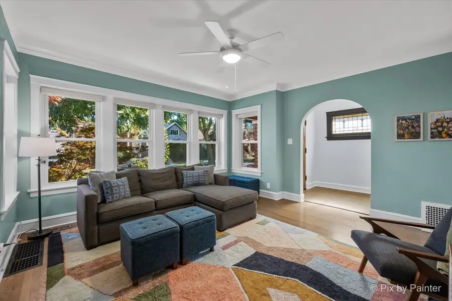5824 N Fairfield Avenue, Chicago, IL 60659 - #3