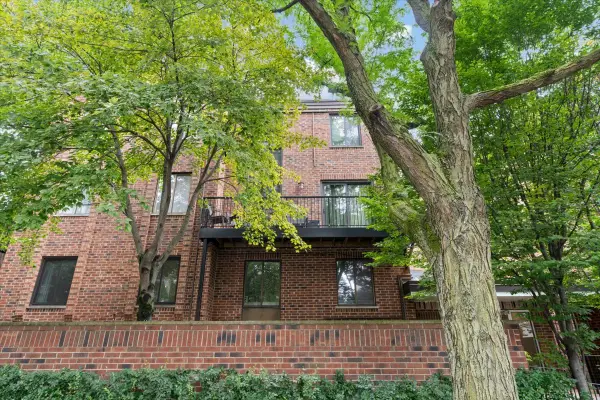 1651 N Dayton Street #104, Chicago, IL 60614