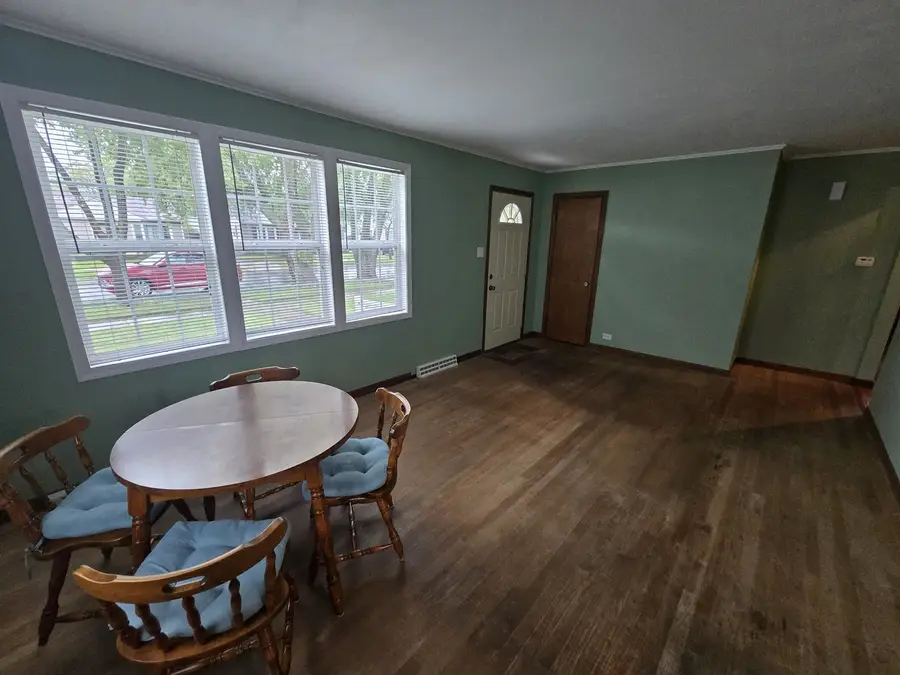 15045 Springfield Avenue, Midlothian, IL 60445 - #2