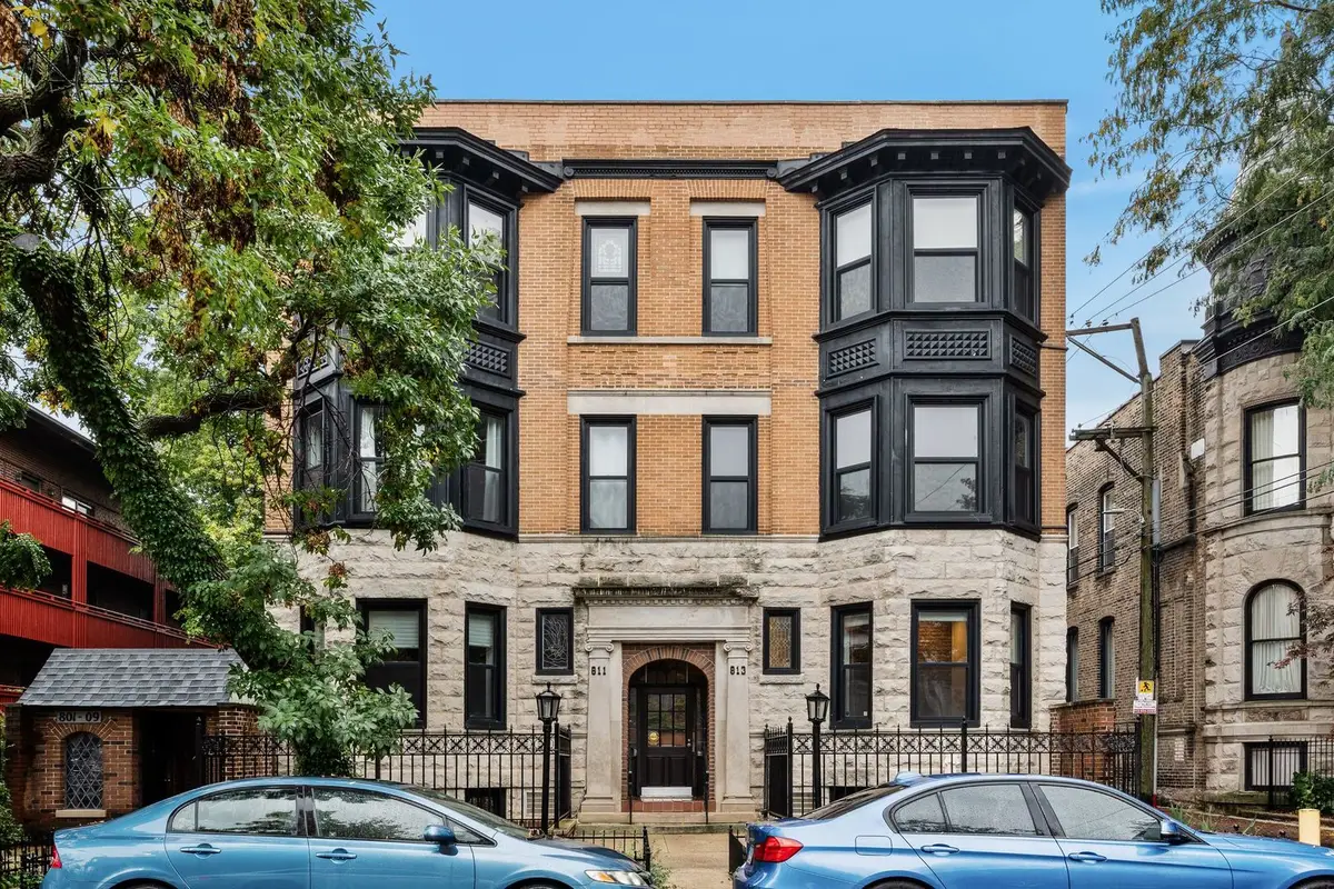 813 W Oakdale Avenue #1W, Chicago, IL 60657 - #1