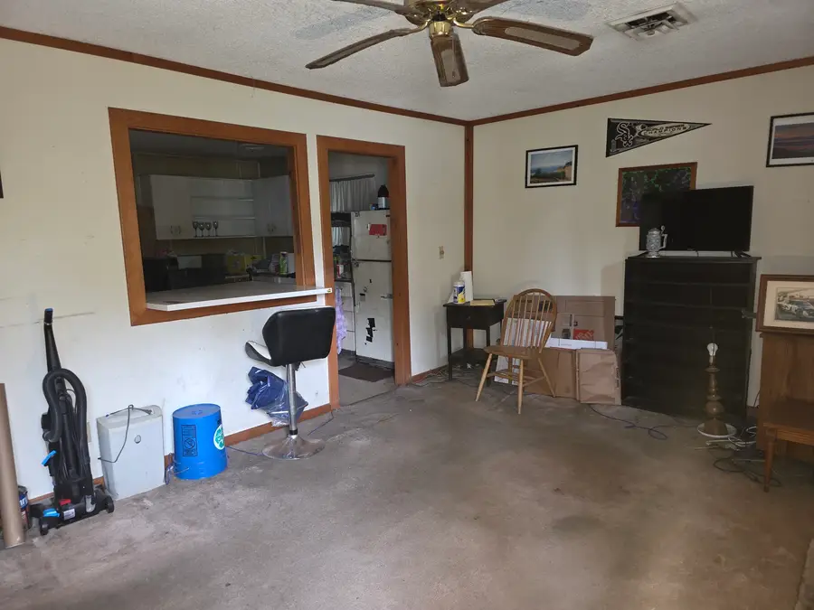 1313 S Mattis Avenue, Champaign, IL 61821 - #3