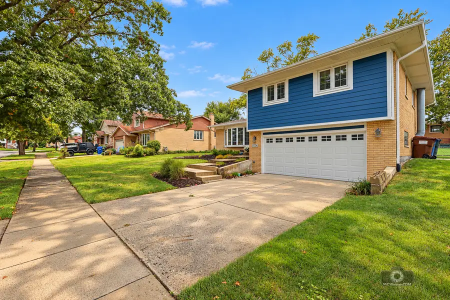 15224 Walnut Road, Oak Forest, IL 60452 - #2
