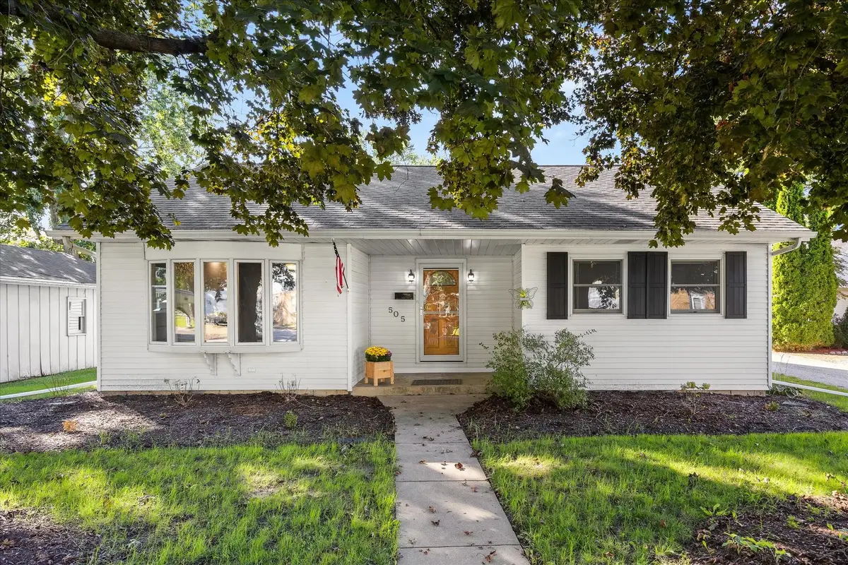 505 2nd Street, Mendota, IL 61342 - #1