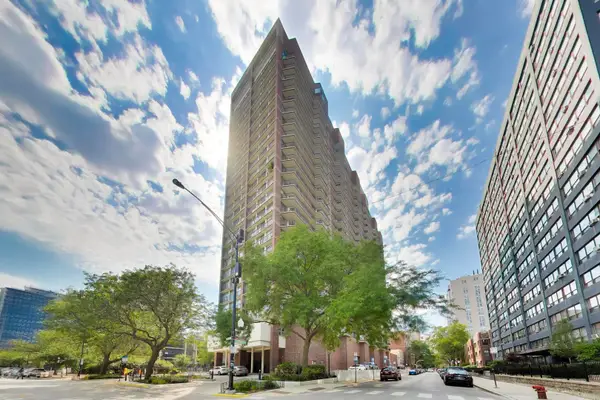 4170 N Marine Drive #21C, Chicago, IL 60613