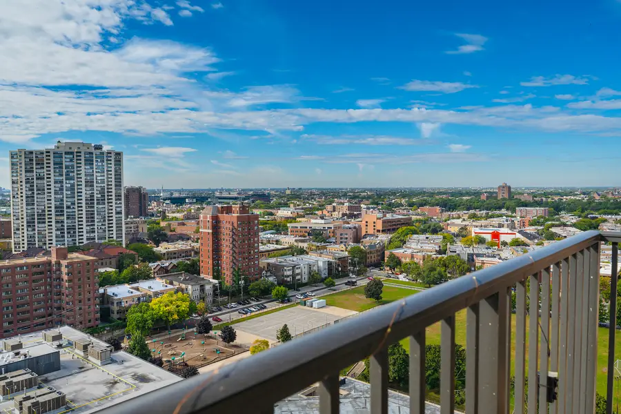 4170 N Marine Drive #21C, Chicago, IL 60613 - #2