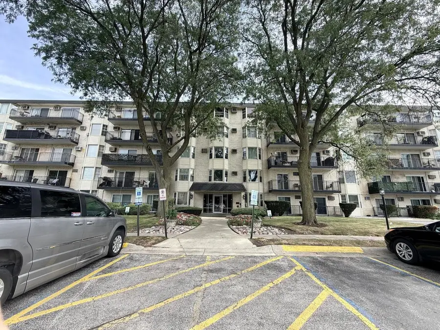 5506 Lincoln Avenue #516, Morton Grove, IL 60053 - #3