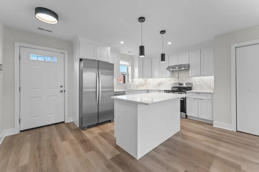 218 S Western Avenue #B, Chicago, IL 60612 - #2
