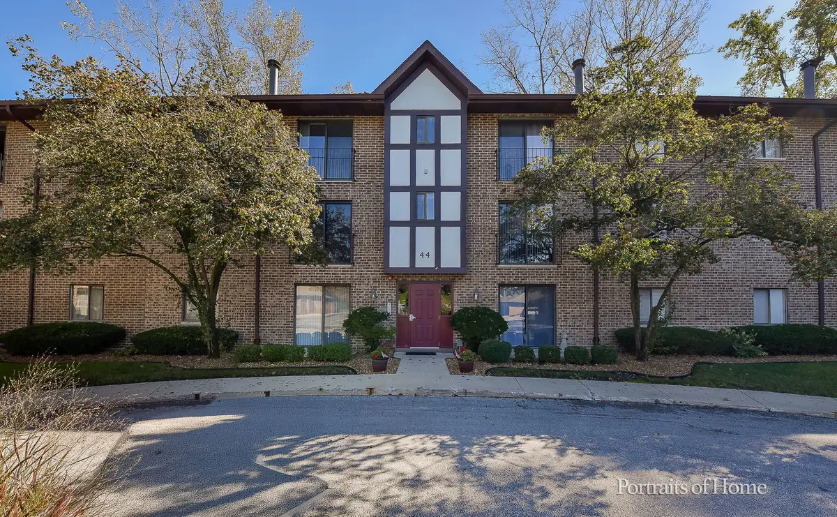 44 Harbor Court #304, Naperville, IL 60565 - #1