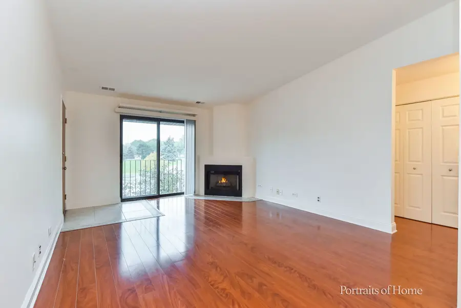 44 Harbor Court #304, Naperville, IL 60565 - #3