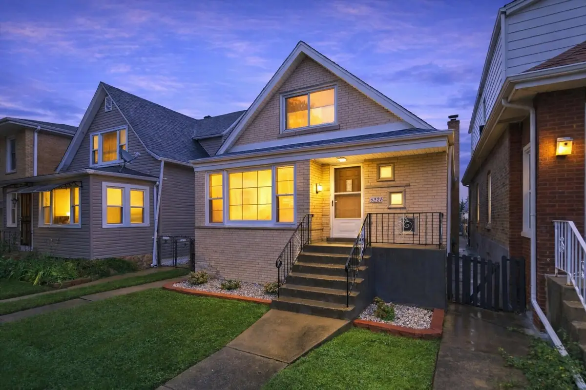 6221 S Tripp Avenue, Chicago, IL 60629 - #1