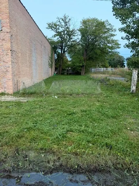 4943 S Shields Avenue, Chicago, IL 60609