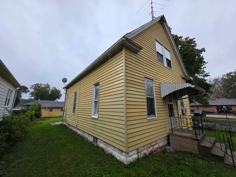 500 14th Avenue, Rock Island, IL 61201 - #2