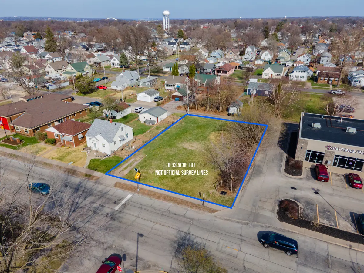 1629 30th Street, Rock Island, IL 61201 - #1