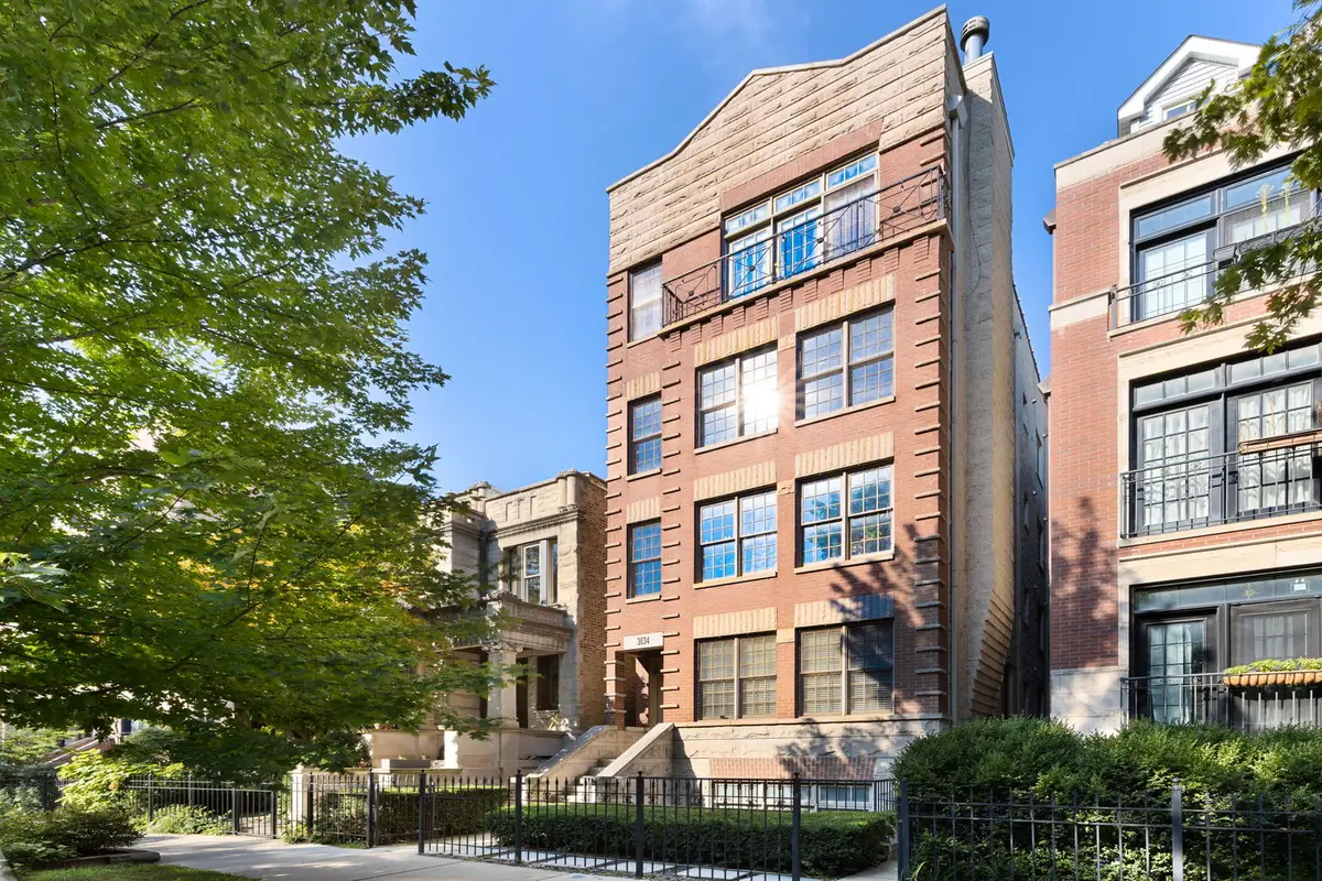 3634 N Fremont Street #4, Chicago, IL 60613 - #1