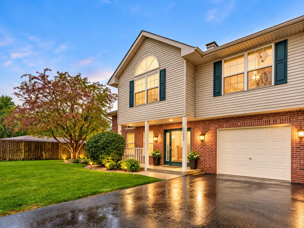 12554 S Arbor Drive, Alsip, IL 60803 - #1