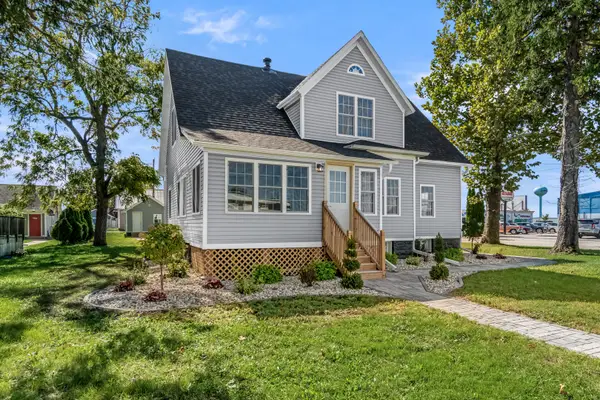 421 W Mazon Avenue, Dwight, IL 60420