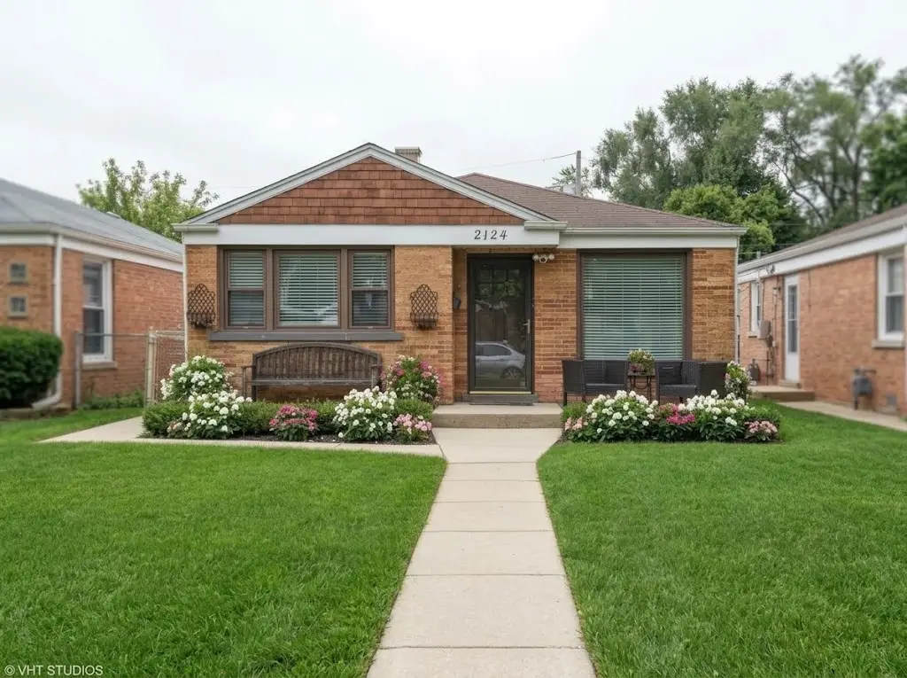 2124 Seward Street, Evanston, IL 60202 - #1