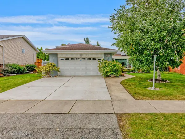760 Madelyn Drive, Des Plaines, IL 60016