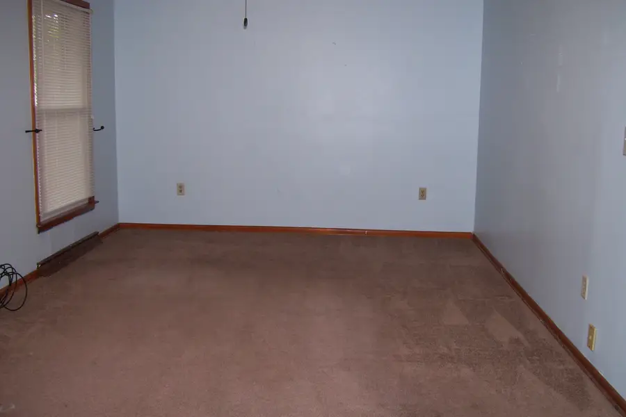 400 S Sangamon Street, Bement, IL 61813 - #2