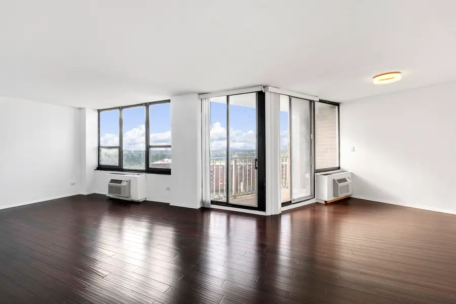 3925 Triumvera Drive #12E, Glenview, IL 60025 - #2