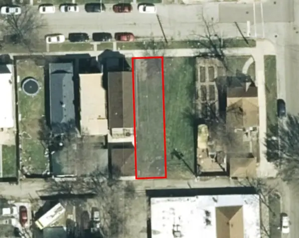 4407 W Fulton Street, Chicago, IL 60624