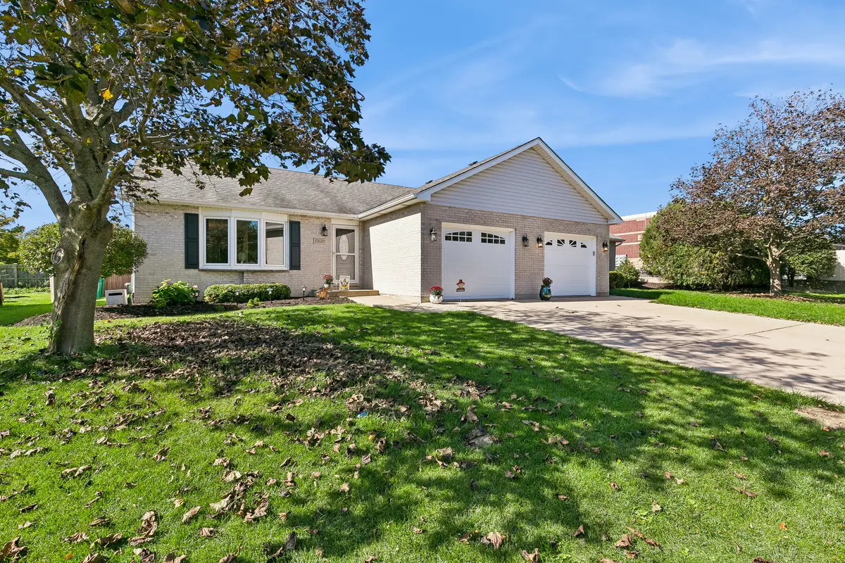 15629 W Waterford Lane, Manhattan, IL 60442 - #1