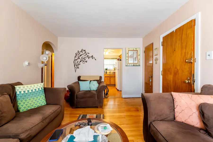 8939 S Blackstone Avenue, Chicago, IL 60619 - #3