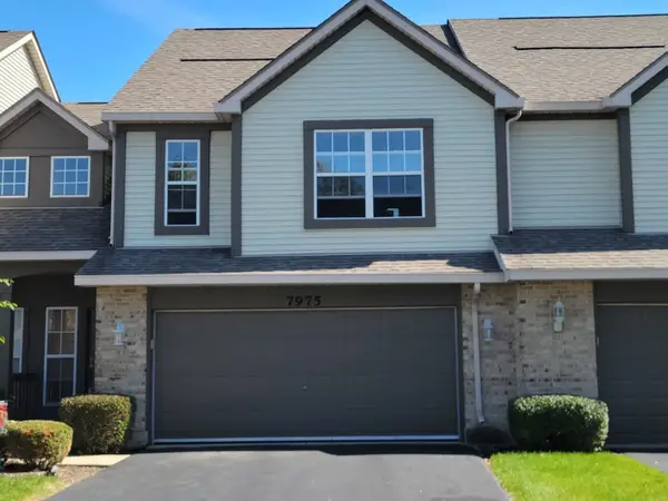 7975 Hedgewood Drive #7975, Darien, IL 60561