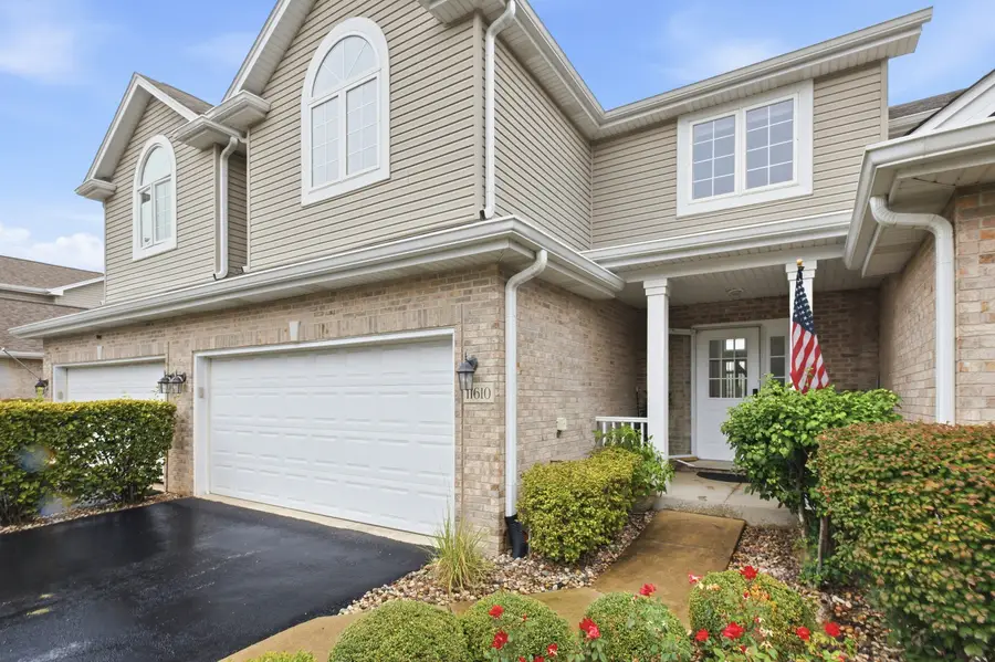 11610 Lake Shore Drive, Orland Park, IL 60467 - #2