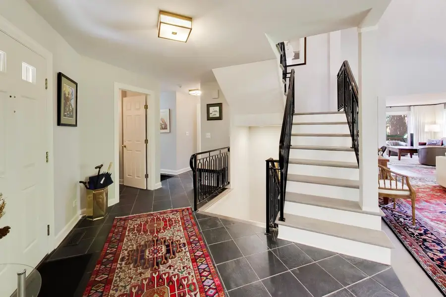 16 Regent Wood Road, Northfield, IL 60093 - #3