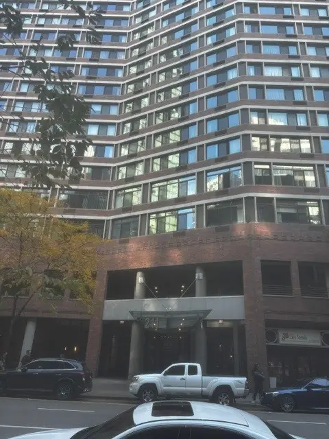 211 E Ohio Street #611, Chicago, IL 60611