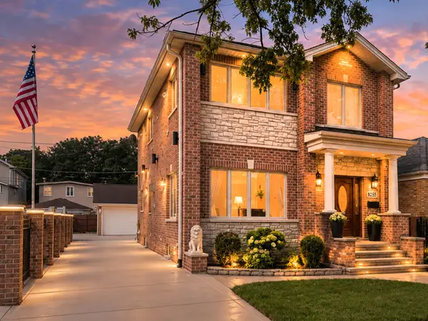 3456 N Pioneer Avenue, Chicago, IL 60634