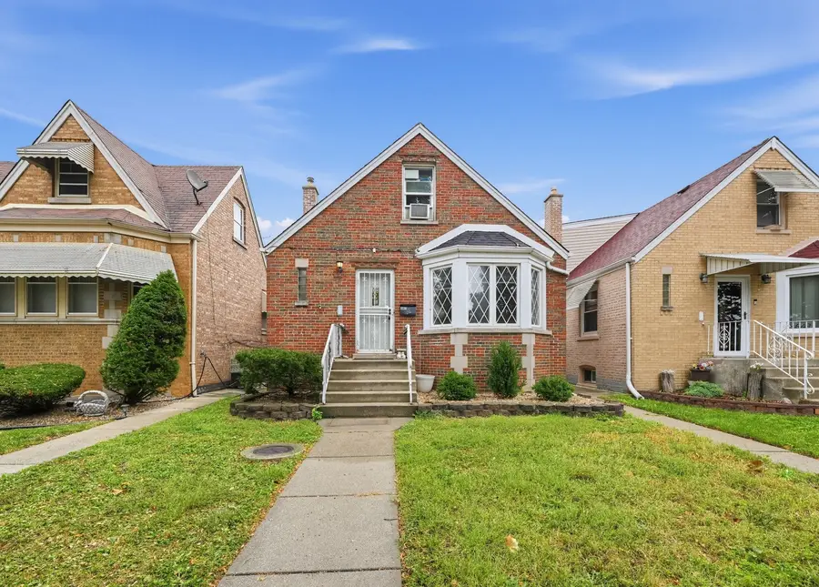 5647 S Keeler Avenue, Chicago, IL 60629 - #3