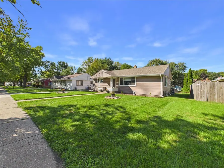 220 Fairview Boulevard, Rockford, IL 61107 - #3