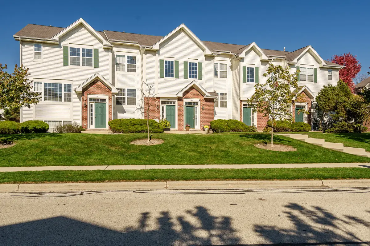 747 River Walk Drive, Wheeling, IL 60090 - #1