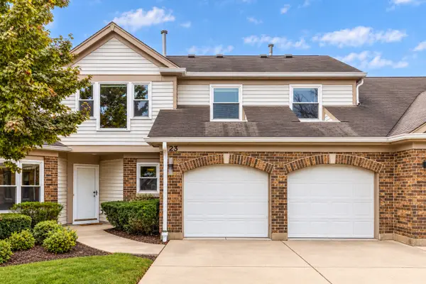23 Willow Parkway, Buffalo Grove, IL 60089