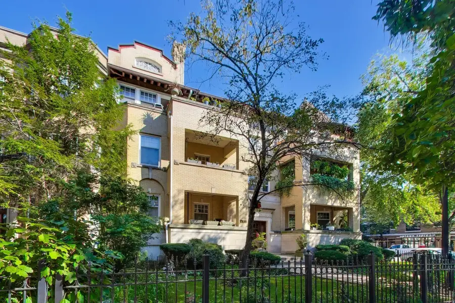 4601 N Malden Street #3, Chicago, IL 60640 - #2