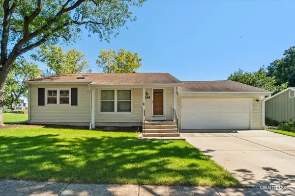 541 Dean Drive, South Elgin, IL 60177