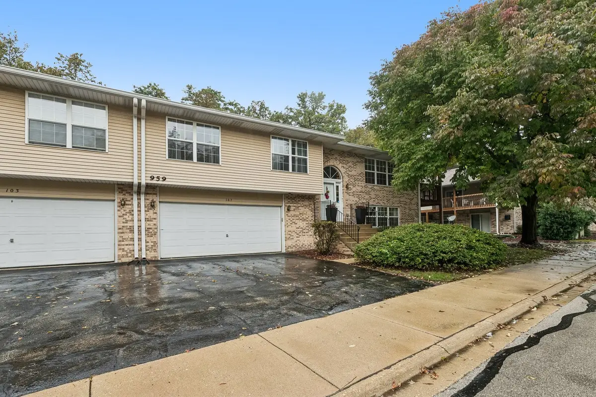 959 Elderberry Circle #107, Naperville, IL 60563 - #1