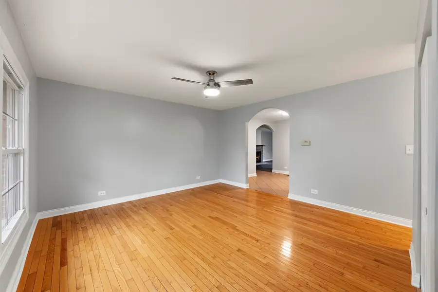 7795 Sherwood Circle S, Hanover Park, IL 60133 - #3
