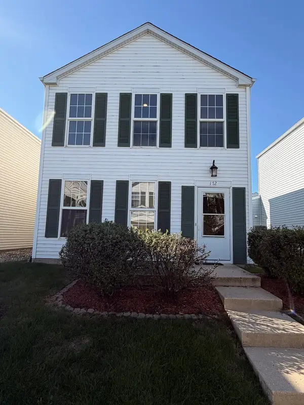 172 Presidential Boulevard #172, Oswego, IL 60543