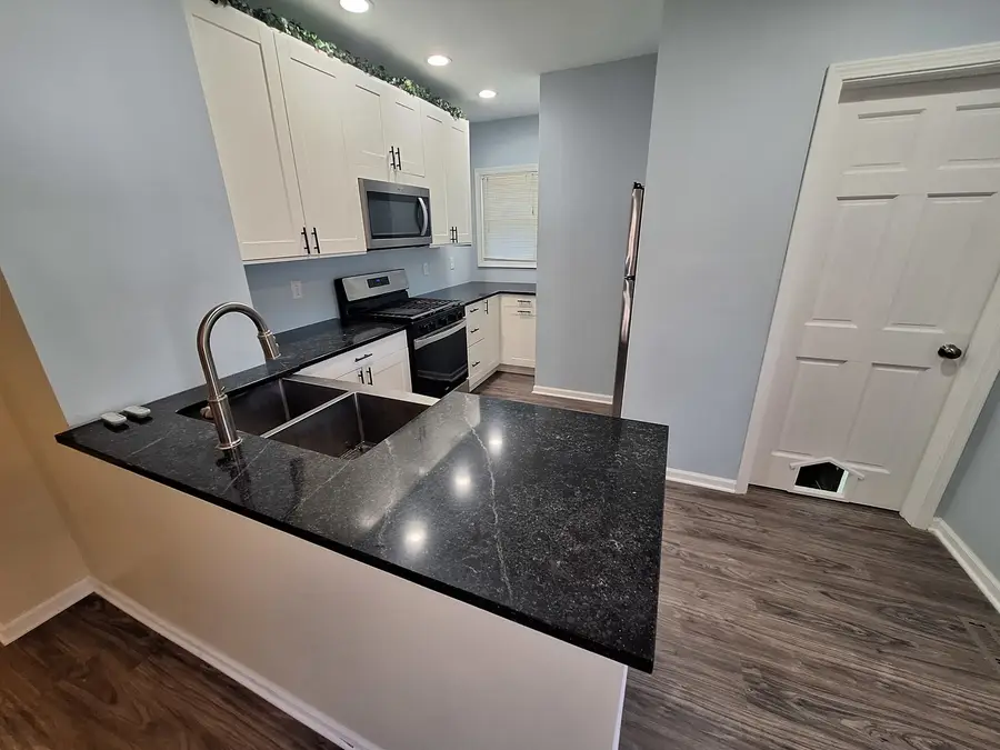 715 Catherine Street, Ottawa, IL 61350 - #2