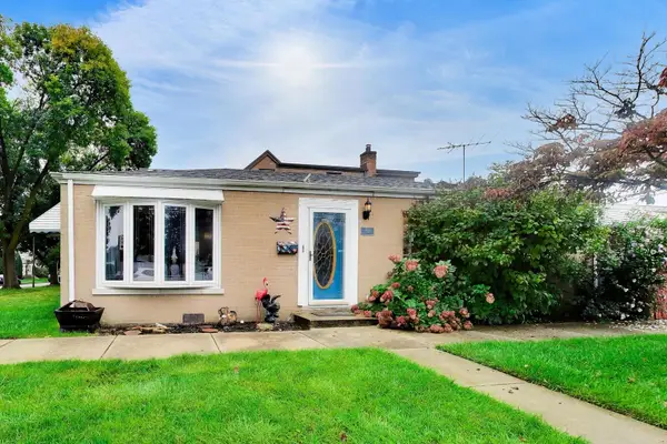3858 N Pontiac Avenue, Chicago, IL 60634