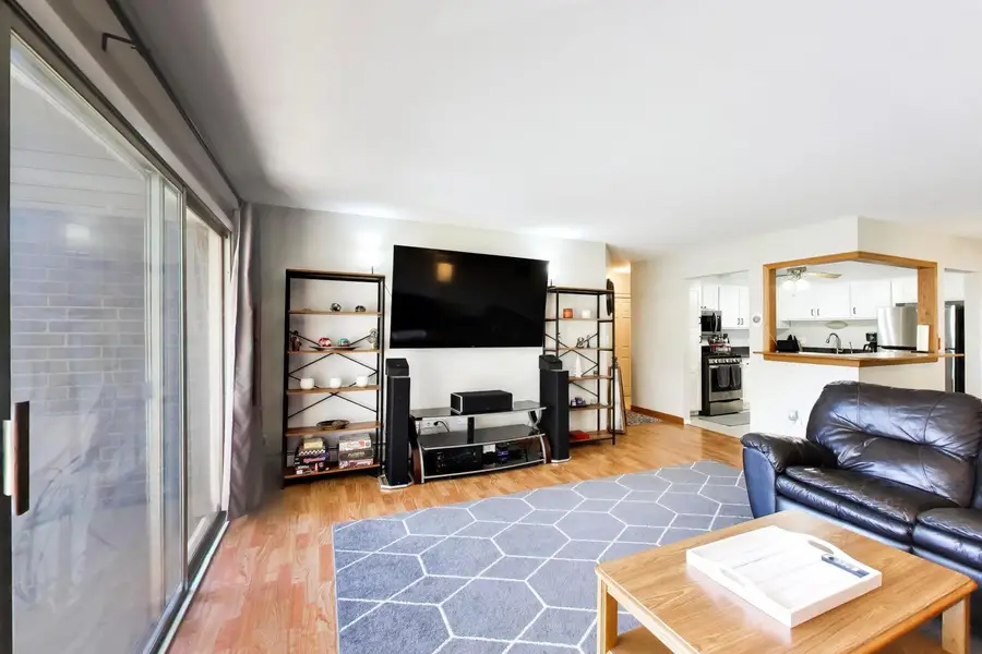 3425 83rd Street #D18, Woodridge, IL 60517 - #3