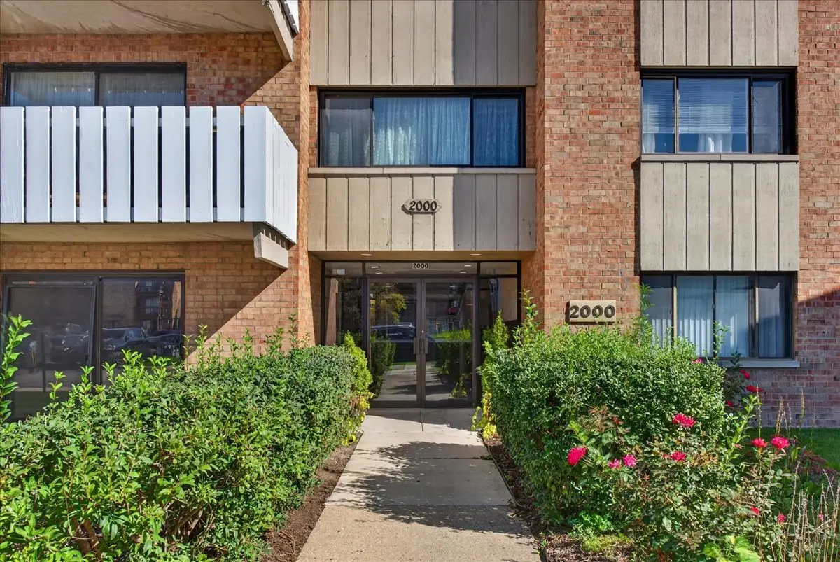 2000 Bayside Drive #313, Palatine, IL 60074 - #1