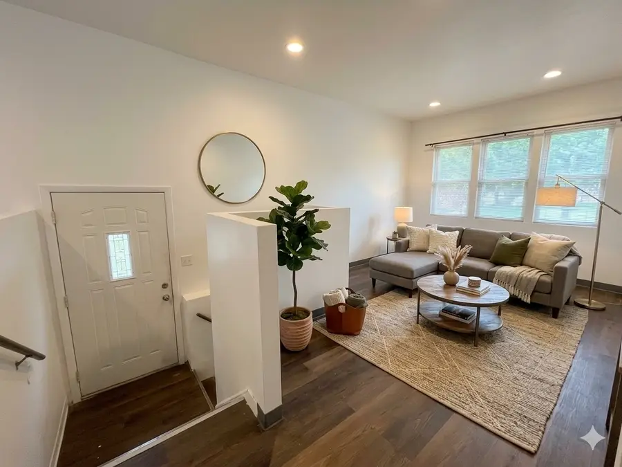 7355 S University Avenue, Chicago, IL 60619 - #2
